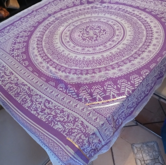 CHARMING CHARLIE FLORAL AZTEC PRINT FASHION SCARF 42"×42" W TASSELS - Picture 3 of 8